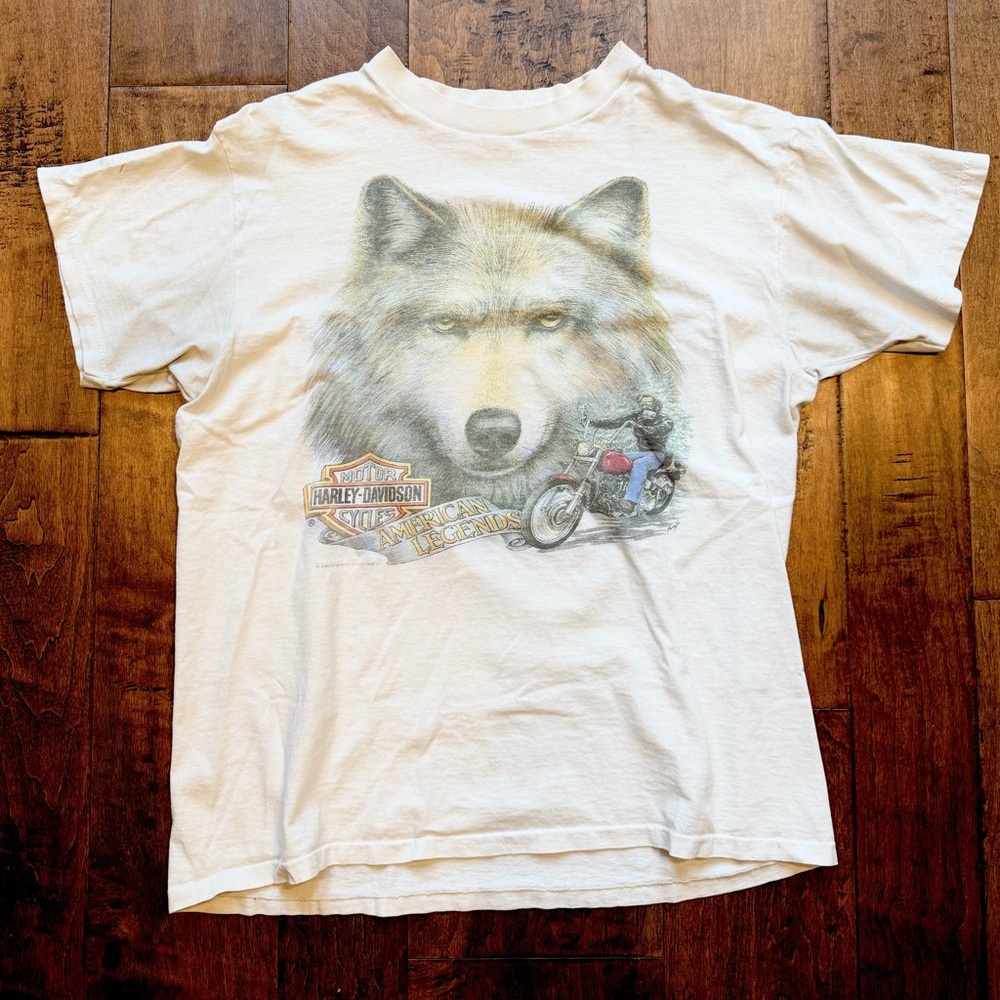 Vintage ‘92 3D Emblem Harley Davidson Wolf Biker Graphic Tee